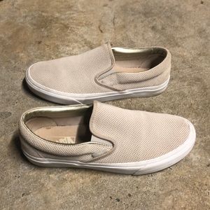 Women’s Vans slip on shoes sz 9.5